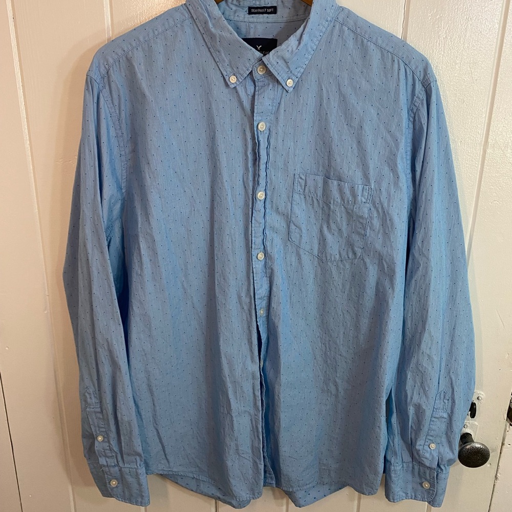 American Eagle Seriously Soft Button‎ up 100% Cotton Blue XL